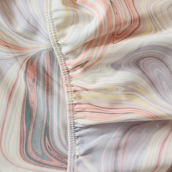 3/$25 Old navy active skort - Picture 3 of 5